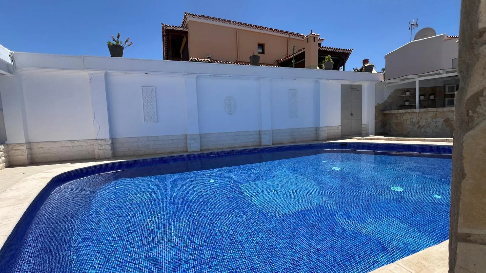 Villa Eden By Altamarhomes Costa Adeje  Spain